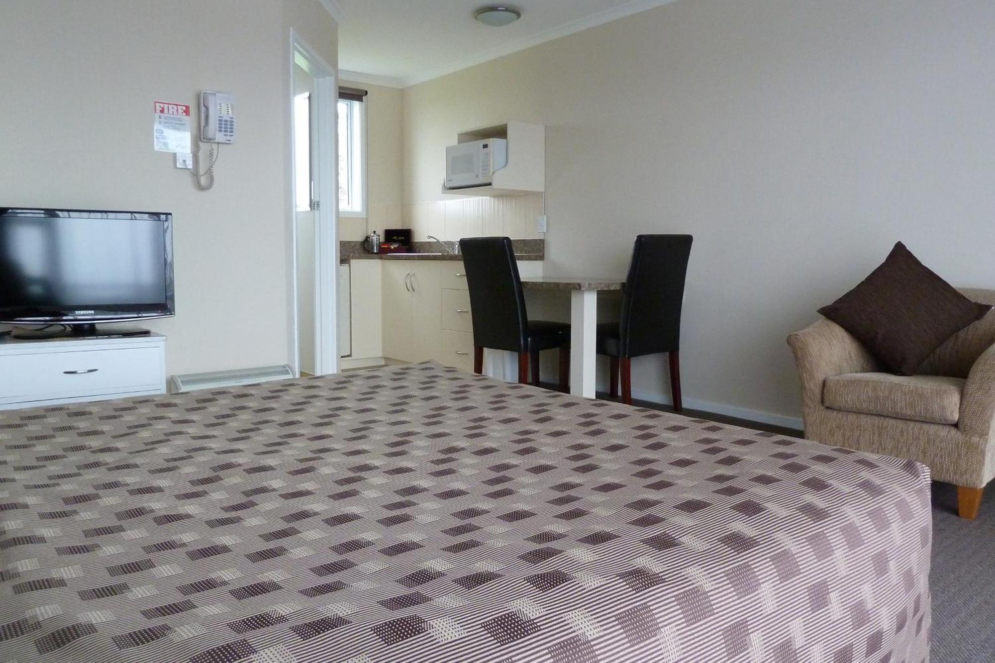 Monarch Motel Invercargill Bagian luar foto
