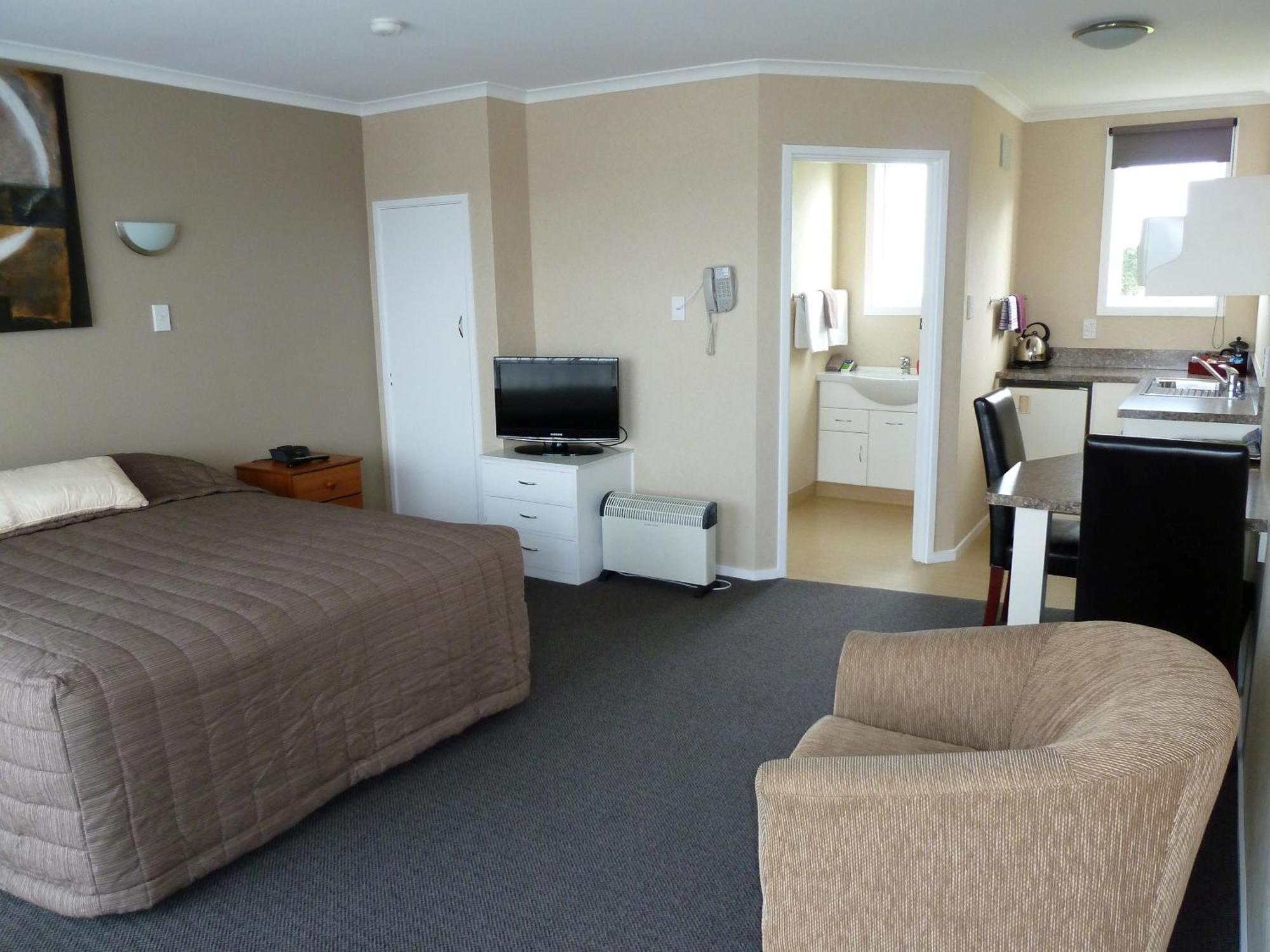 Monarch Motel Invercargill Bagian luar foto